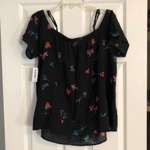 Old Navy cold shoulder top